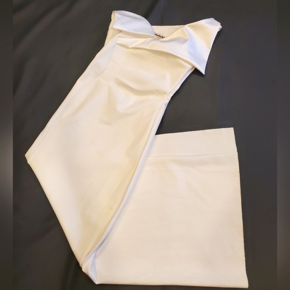 NWT$1,090 Chiara Boni Xenia White Asymmetric Column Gown Dress Sz 8 (44) - Picture 16 of 16
